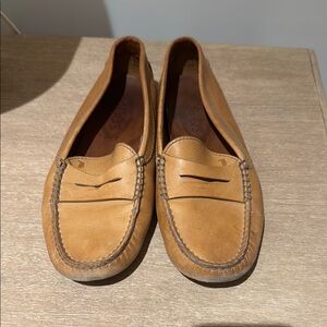 Women’s Gommini Tods driving loafers 37.7